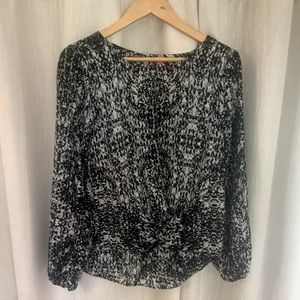 Medium- eight sixty blouse with knot detail